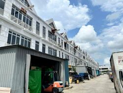 Kb Industrial Building (D14), Factory #498465651